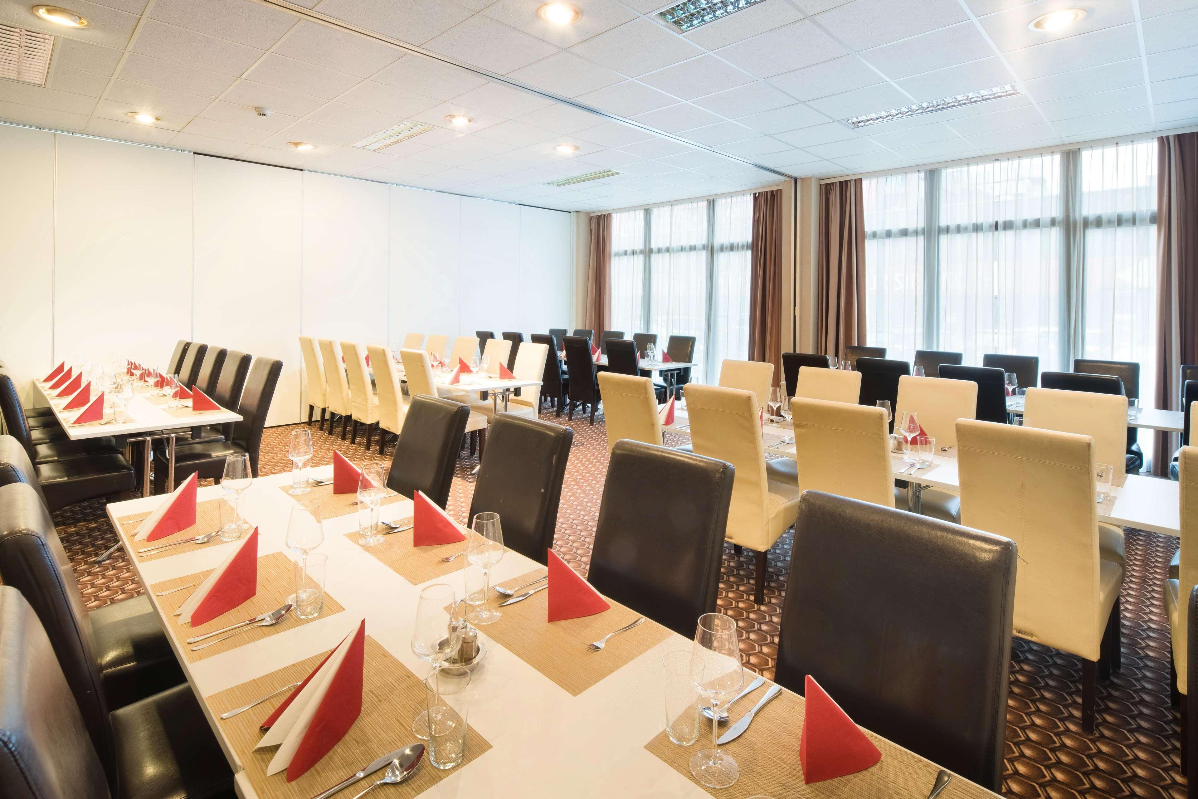 Best Western Smart Hotel Voesendorf Exterior photo
