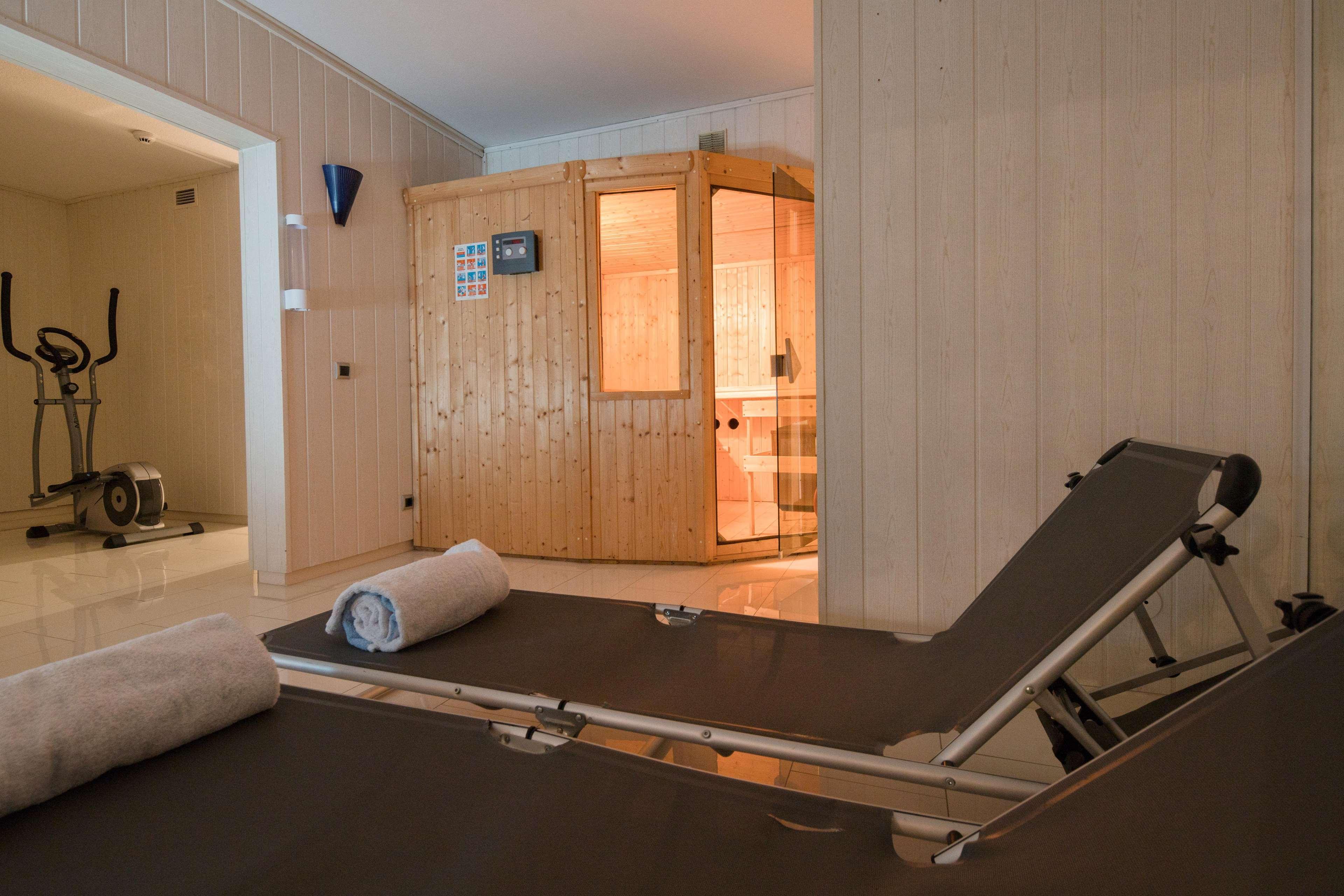 Best Western Smart Hotel Voesendorf Exterior photo